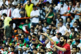 دیدار والیبال تیم‌های ملی ایران و لهستان